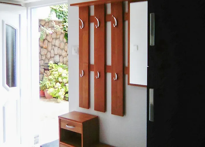Gorgeous In With Wifi Apartment Novi Vinodolski